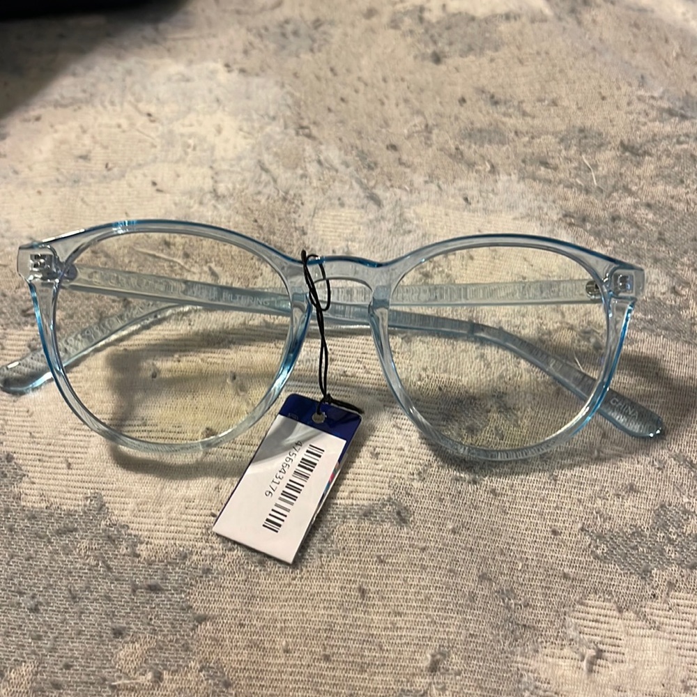 Blue light glasses